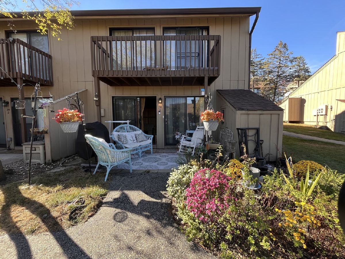 Condos & Townhomes For Sale Vacation Village Fox Lake Illinois, 34 Montego Colony