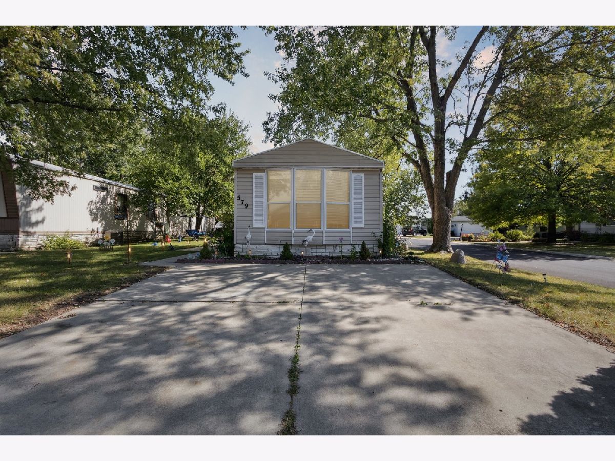  For Sale Belvidere Illinois, 579 Park Avenue