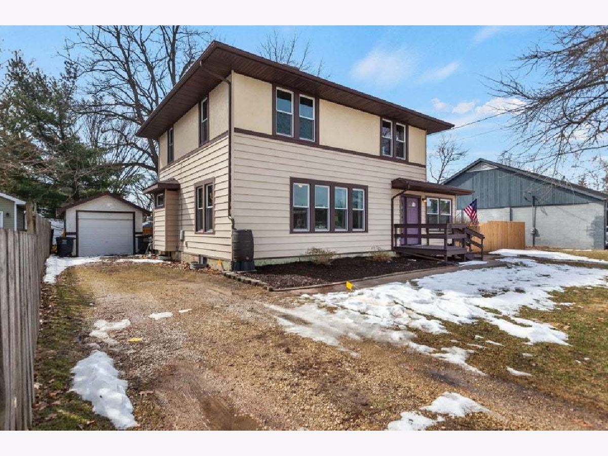 For Sale Walworth Wisconsin, 115 Maple Avenue