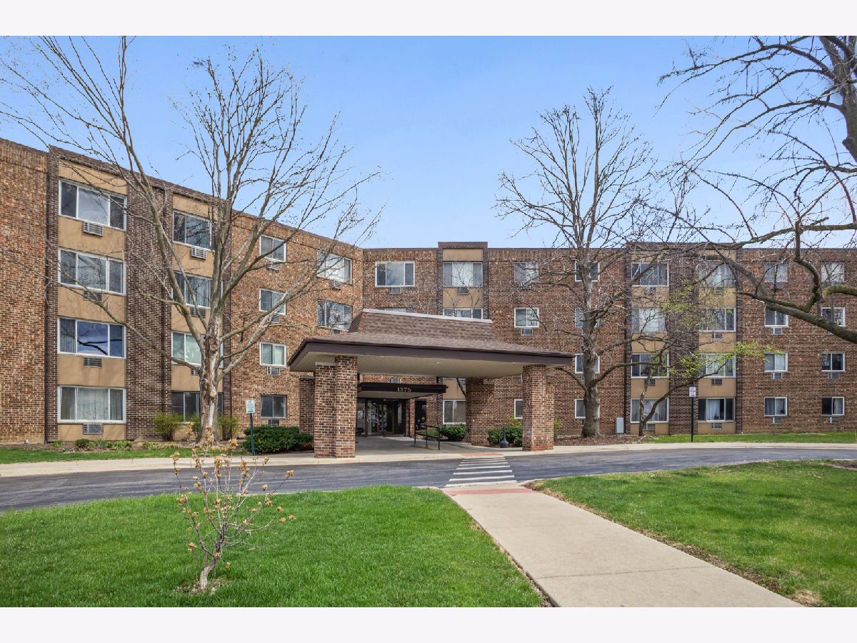  For Sale Hoffman Estates Illinois, 1375 Rebecca Drive