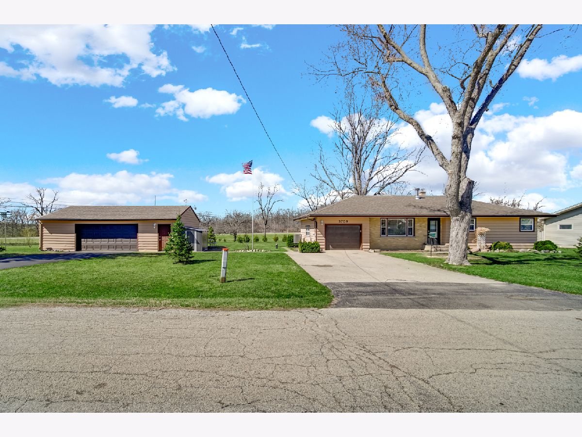  For Sale Harvard Illinois, 3709 Hawthorne Street