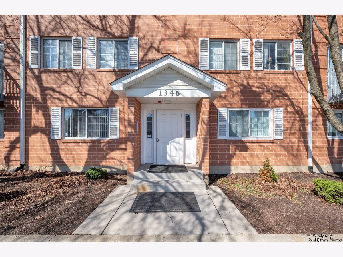  Rented Wheaton Illinois, 1346 Lorraine