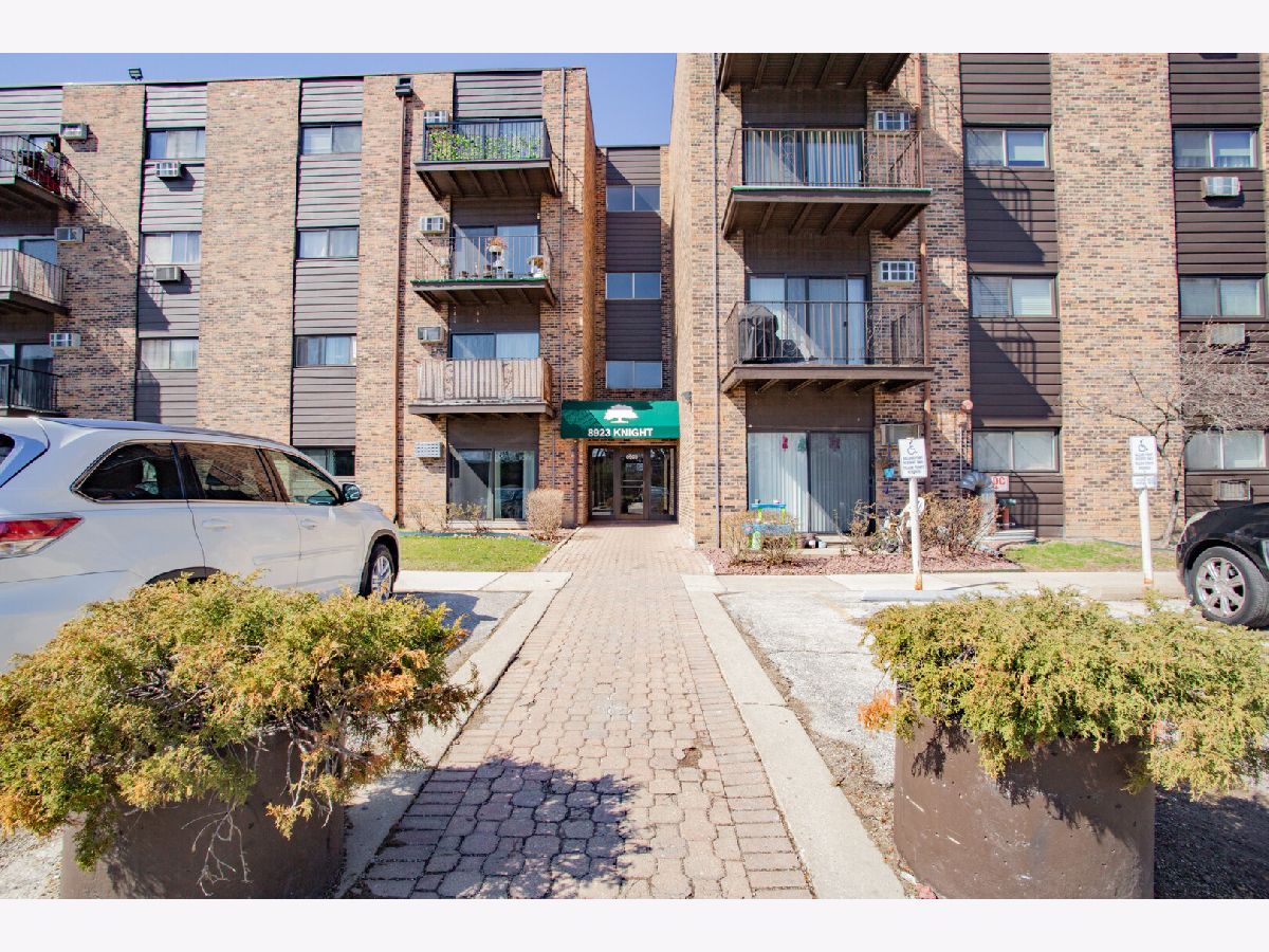  For Sale Des Plaines Illinois