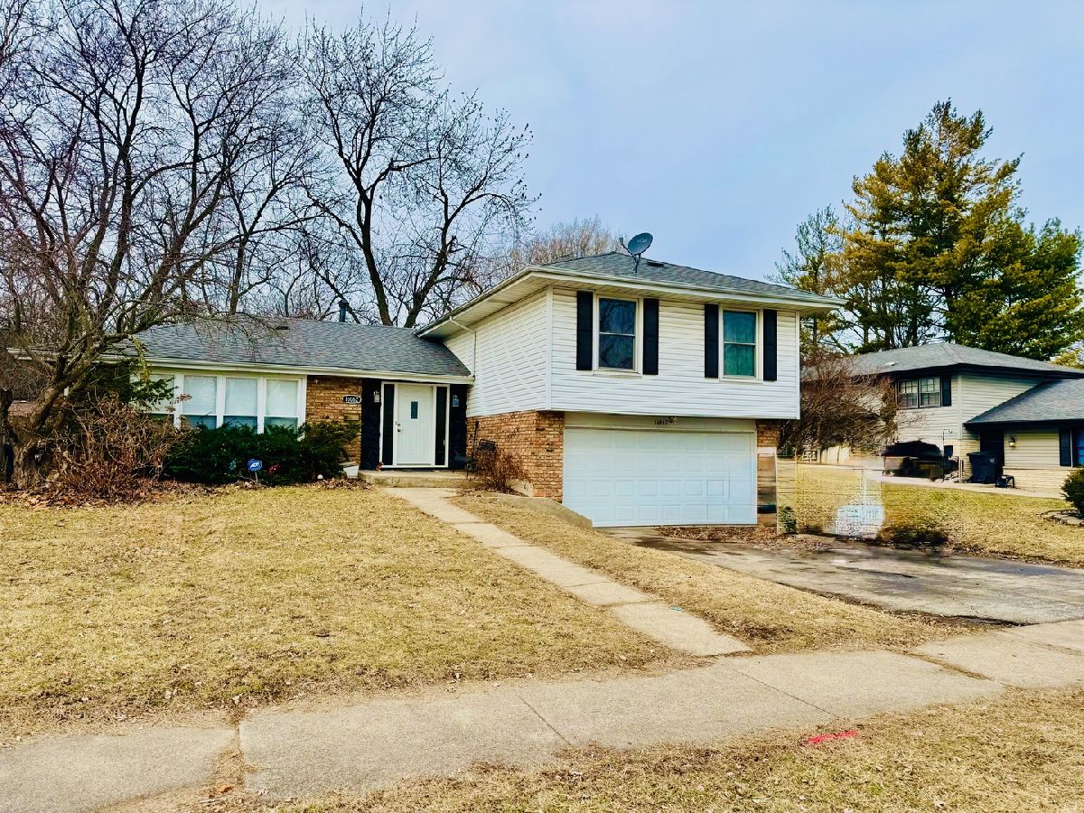  For Sale South Holland Illinois, 16062 Woodlawn East Avenue
