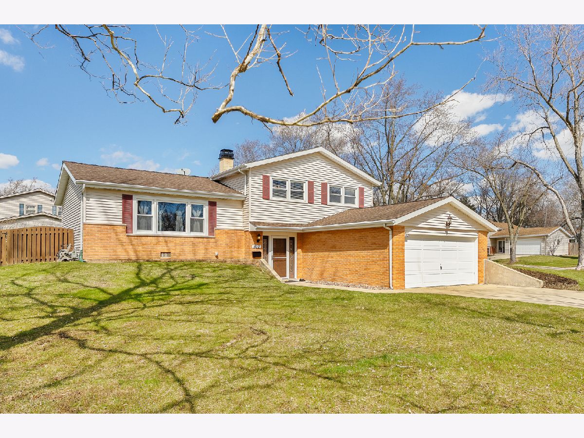  For Sale Darien Illinois, 802 Timber Lane