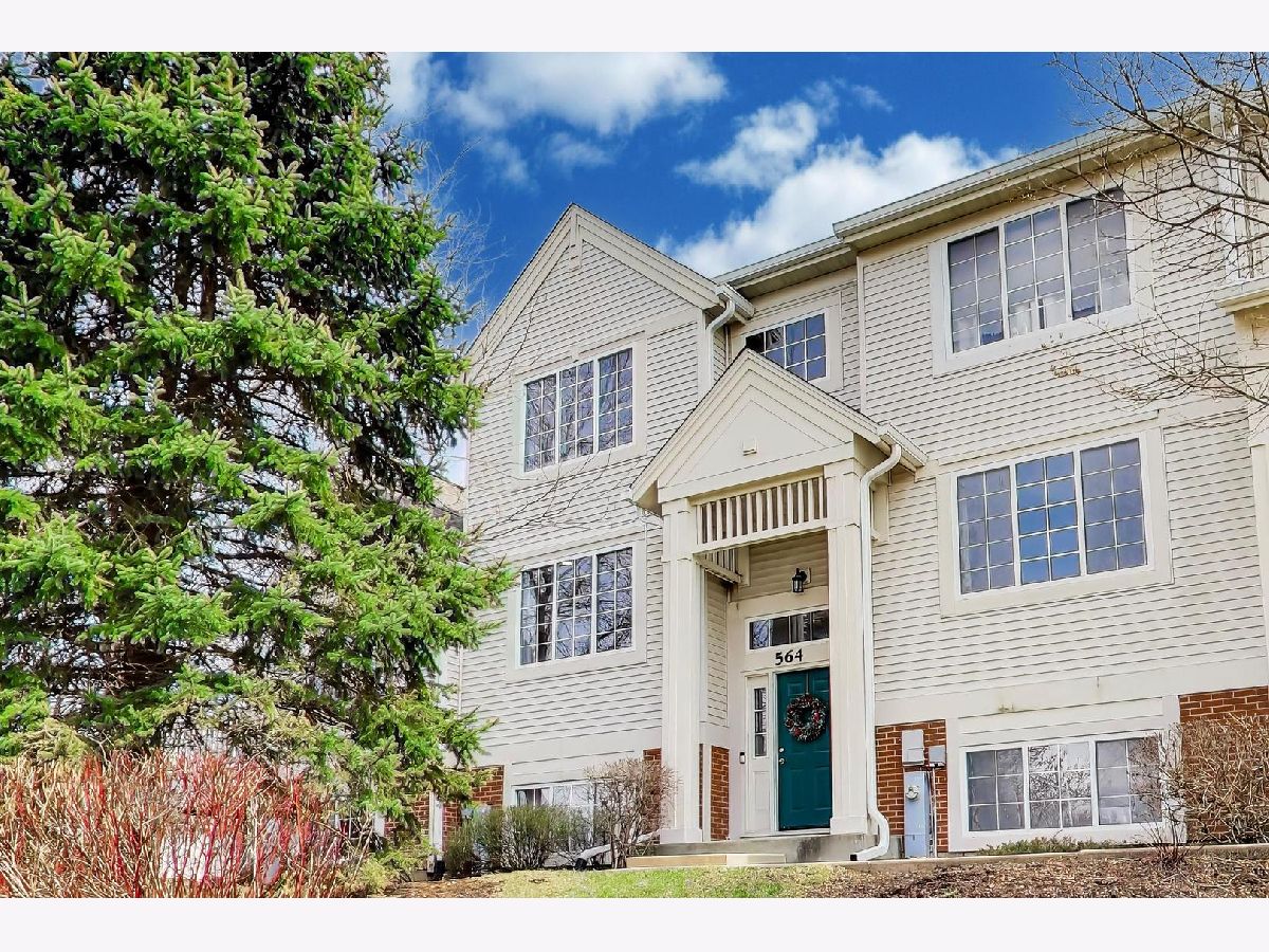  For Sale Round Lake Illinois, 564 Rosehall Lane