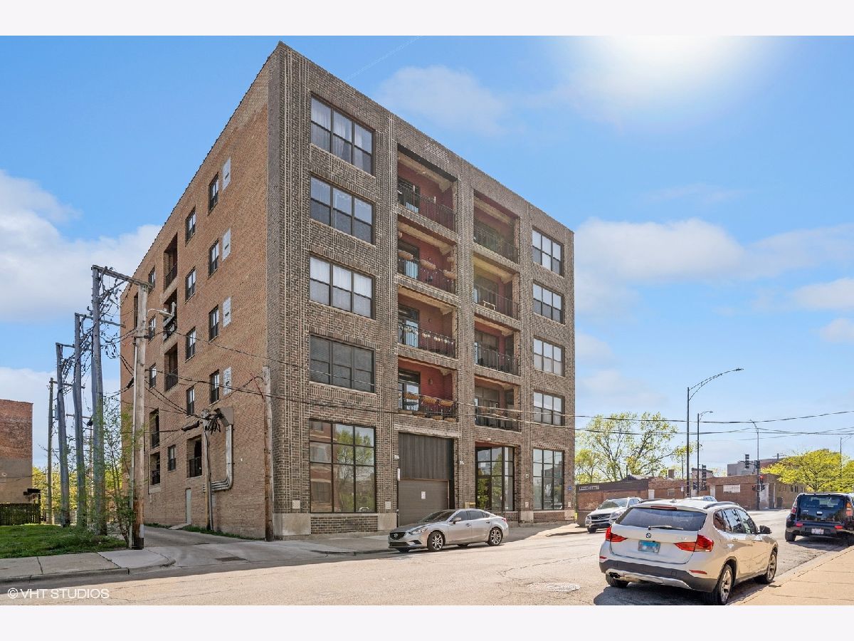 Condos & Townhomes & Homes For Rent Bronzeville Chicago Illinois, 809 40th