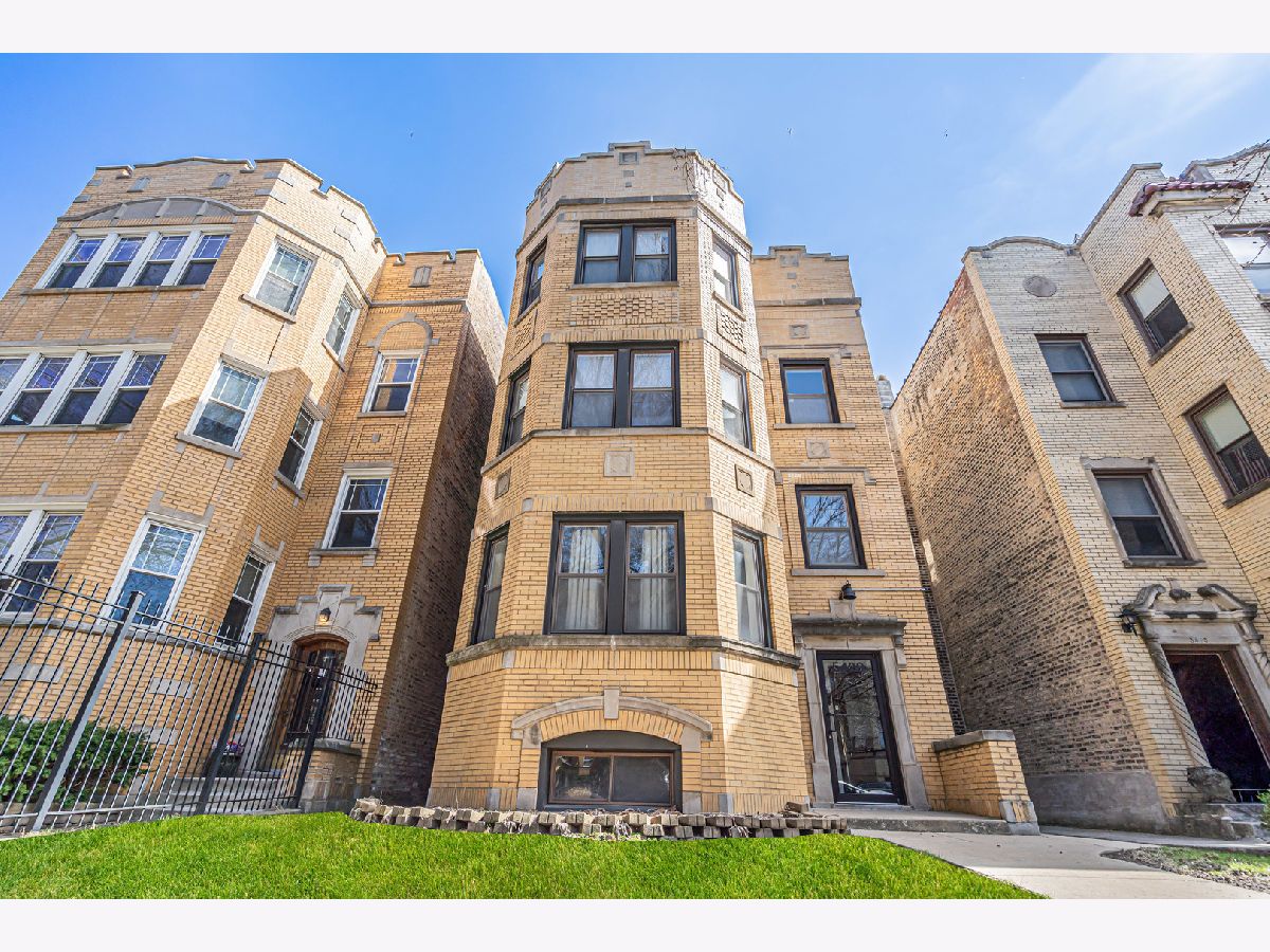 Homes & Condos & Townhomes For Sale Budlong Woods Chicago Illinois, 5429 Campbell Avenue
