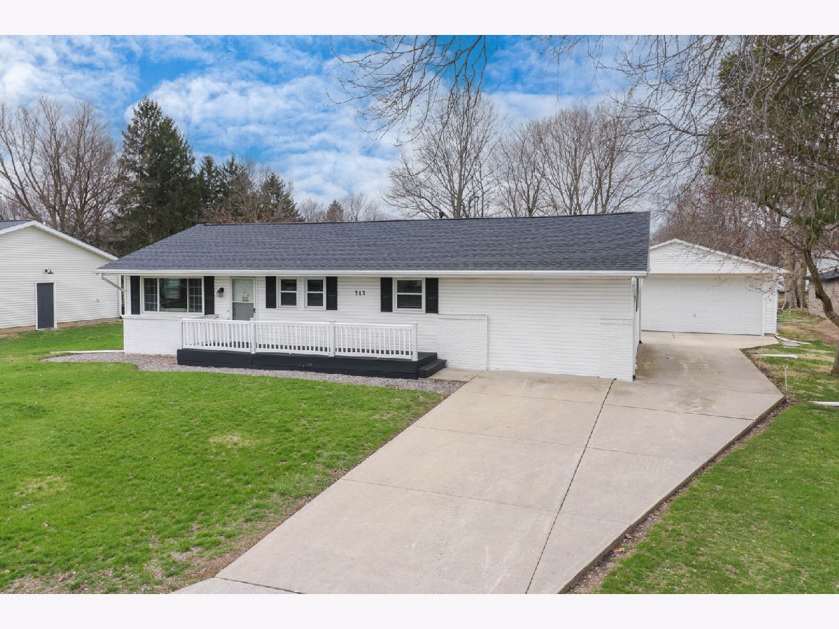  For Sale Minier Illinois, 313 School Street