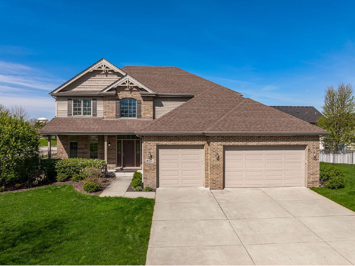  For Sale Woodridge Illinois, 8724 Coventry Drive