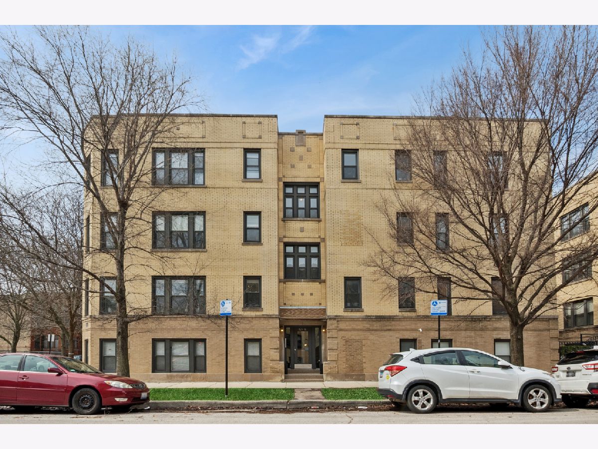  For Sale Chicago Illinois, 4634 Albany Avenue