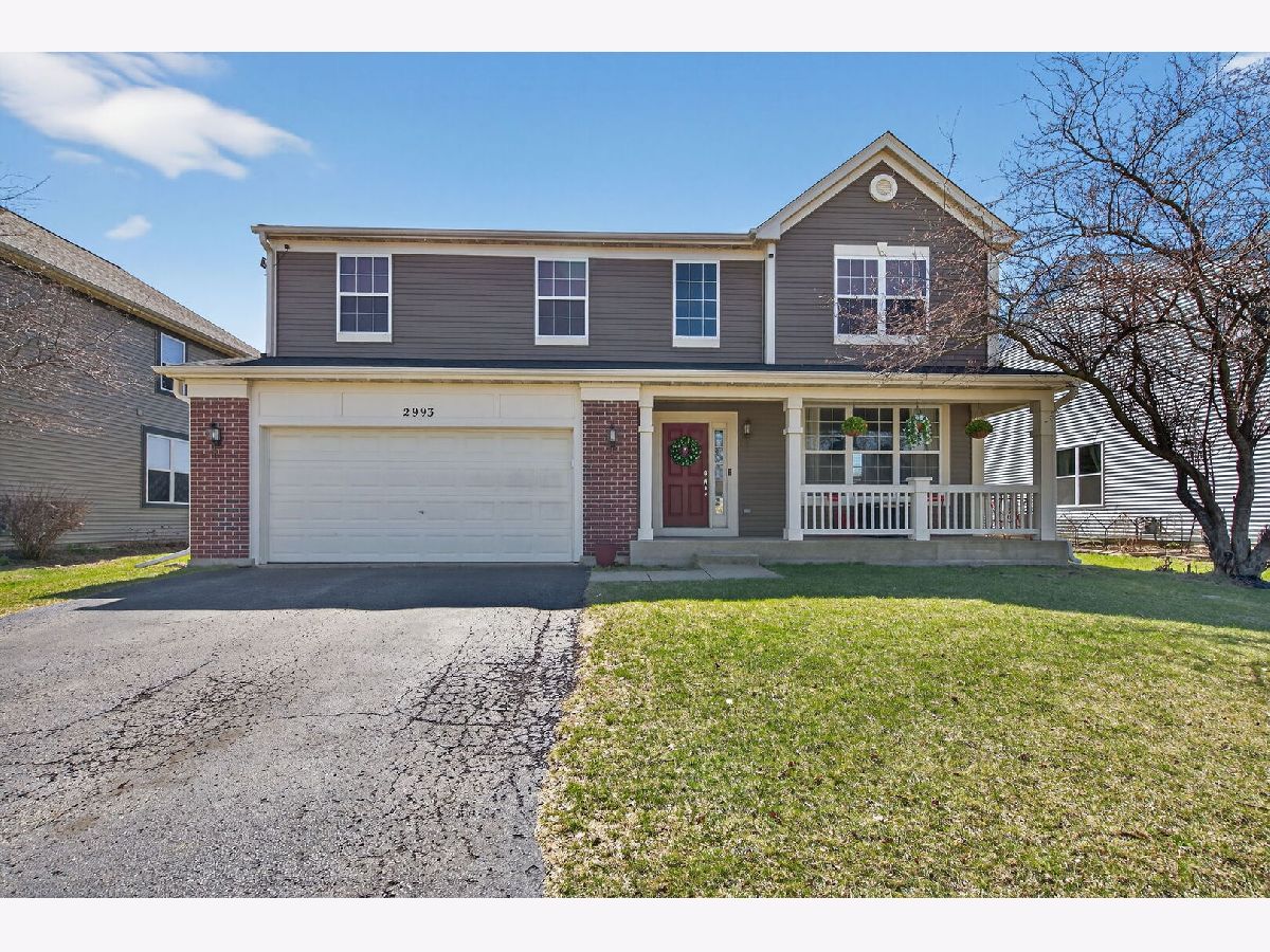 Homes & Townhomes For Sale Foxmoor Montgomery Illinois, 2993 Stirling Court