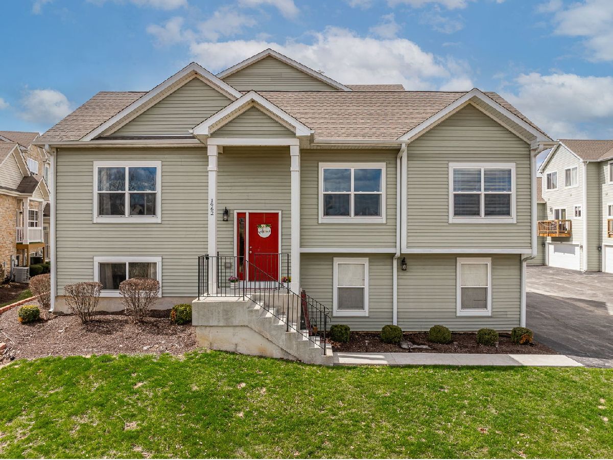 Townhomes For Sale Timber Glenn Yorkville Illinois, 1962 Rena Lane