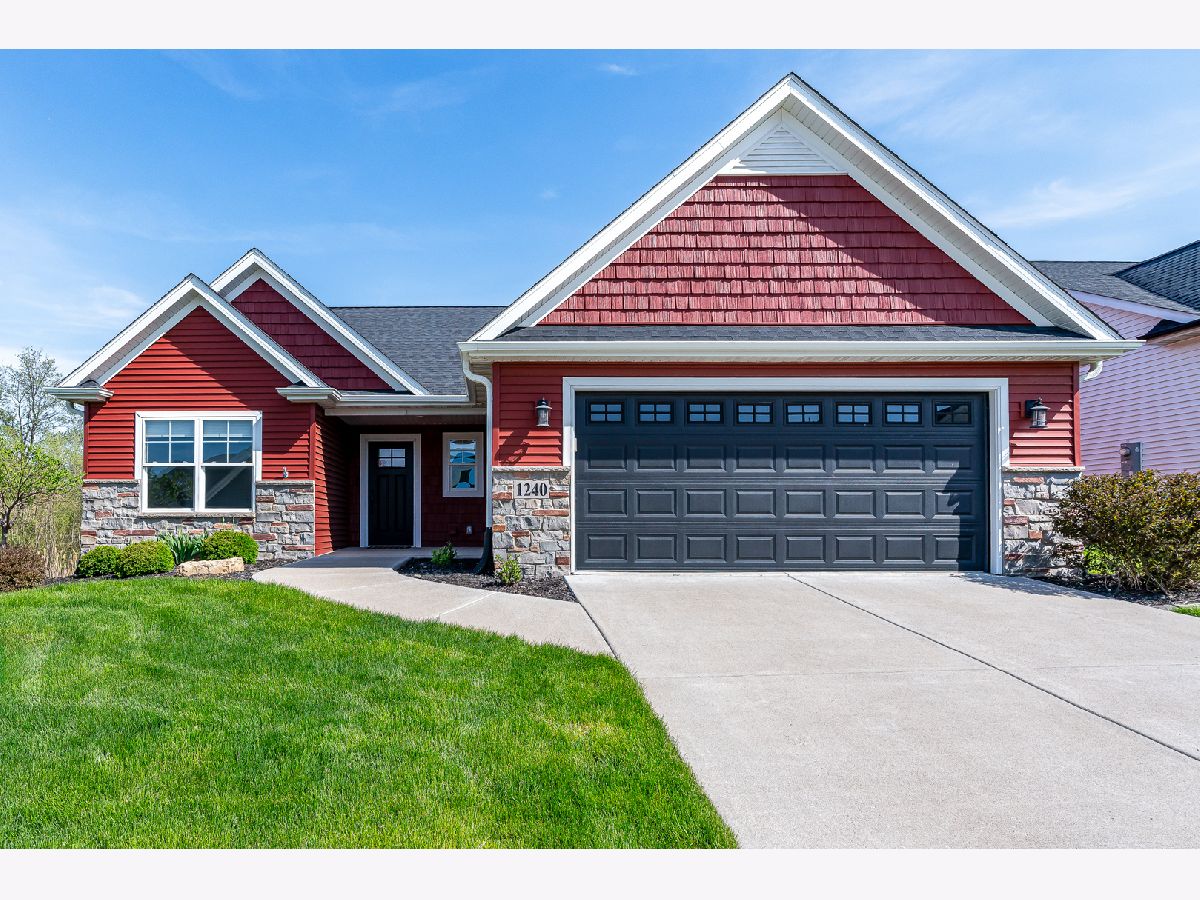  Sold Davenport Iowa, 1240 Olde Brandy
