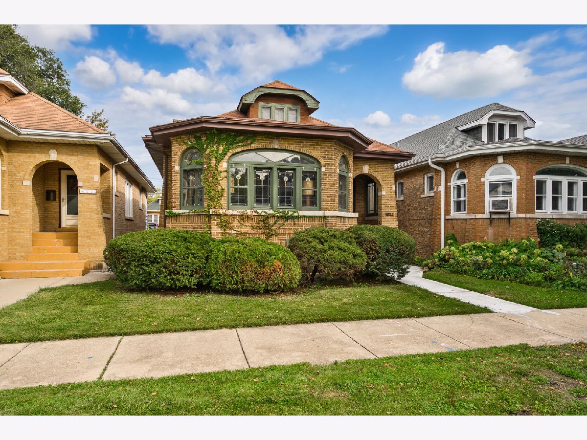  Sold Chicago Illinois, 6739 Rockwell