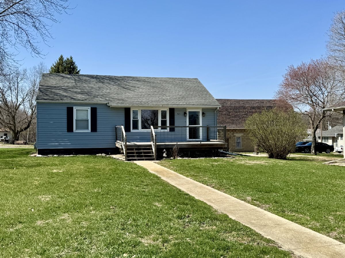  For Sale Sheffield Illinois, 515 Park Street