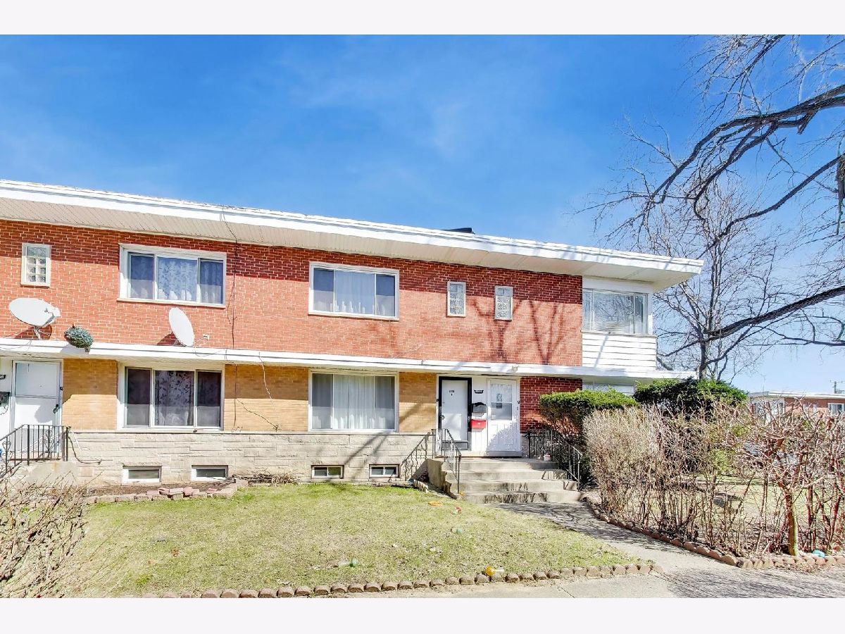  For Rent Skokie Illinois, 4908 Carol