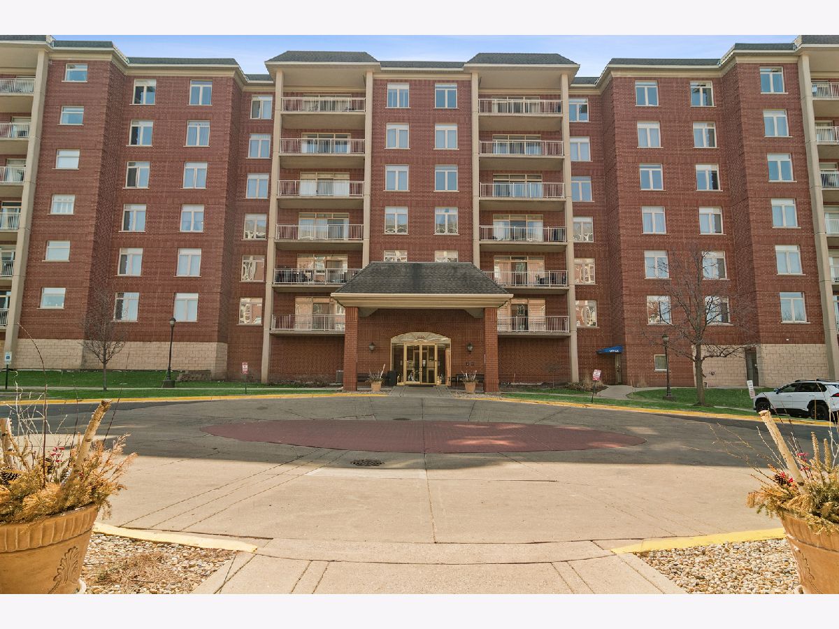  For Sale Morton Grove Illinois, 8340 Callie Avenue