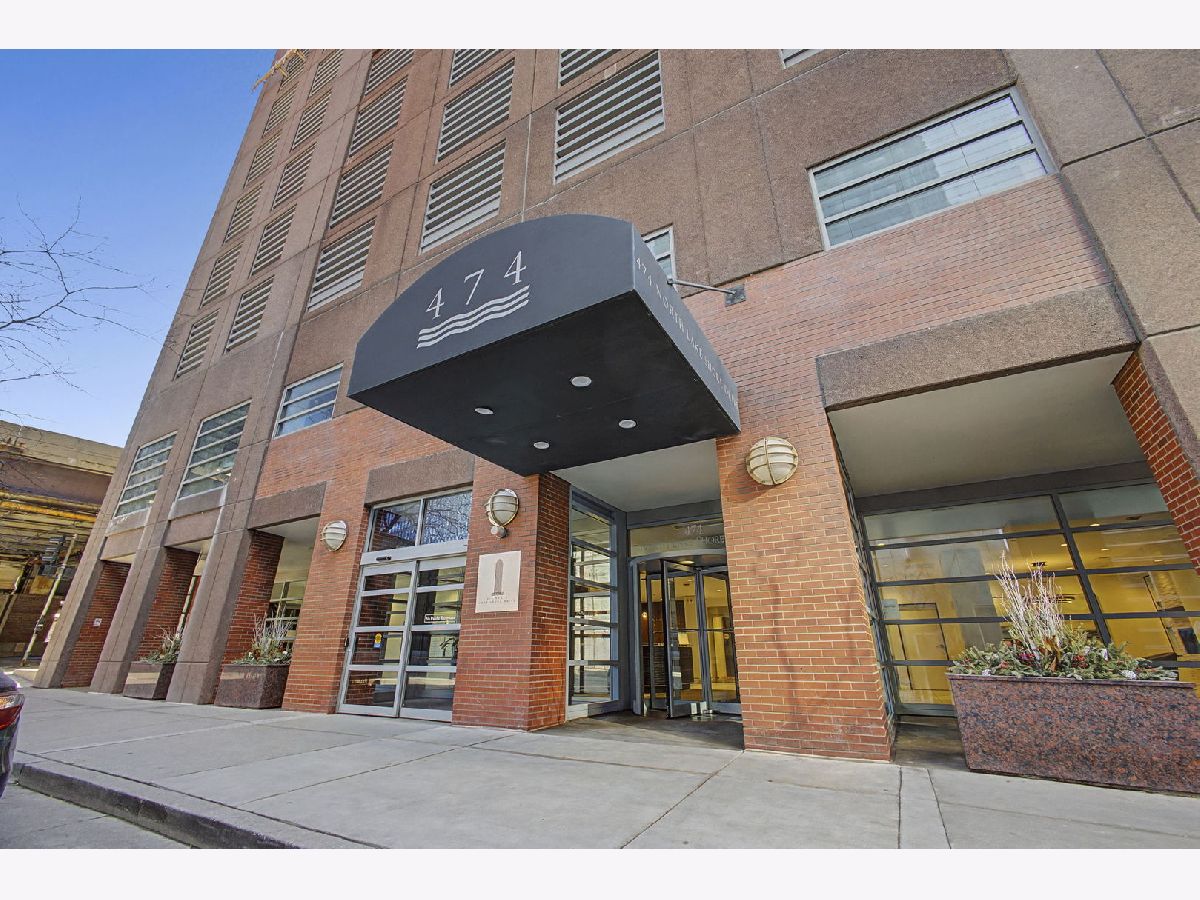  For Sale Chicago Illinois, 474 Lake Shore Drive