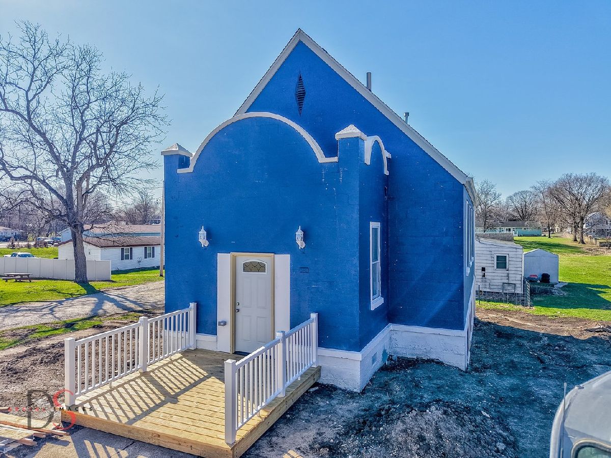  For Sale Seneca Illinois, 130 Scott Street