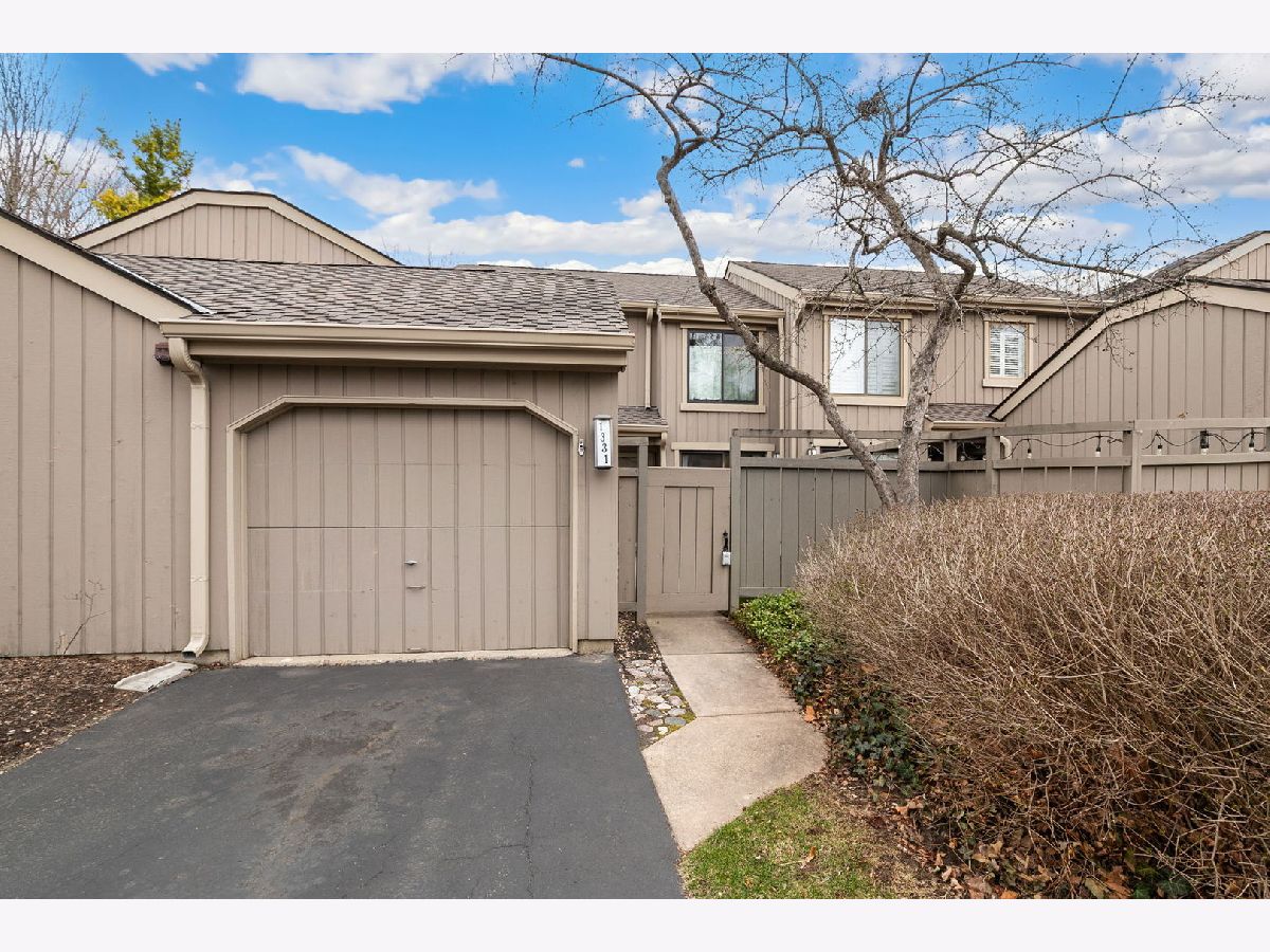  For Sale Lake Barrington Illinois, 1331 Oak Hill Road