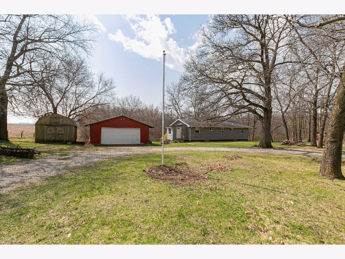  For Sale Aledo Illinois, 2359 105th Avenue
