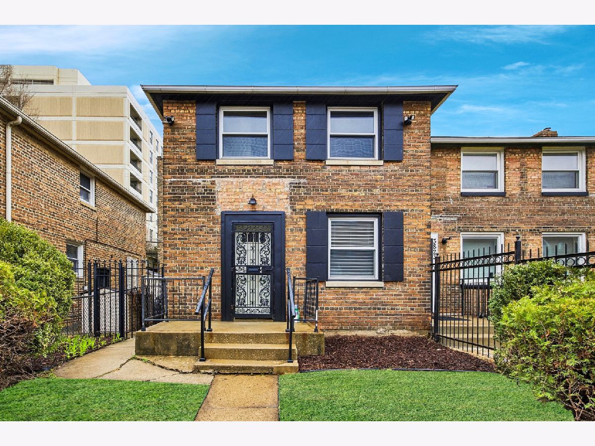  For Sale Chicago Illinois, 3821 Calumet Avenue
