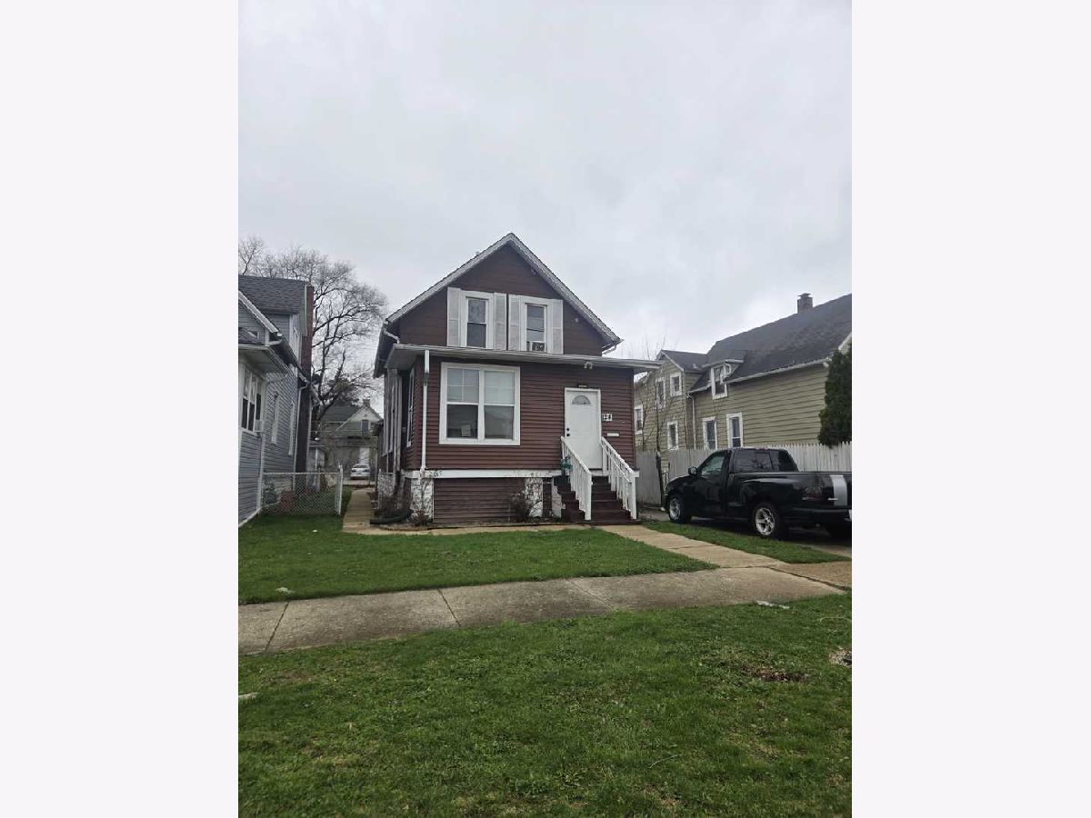  For Sale Melrose Park Illinois, 124 11th Avenue