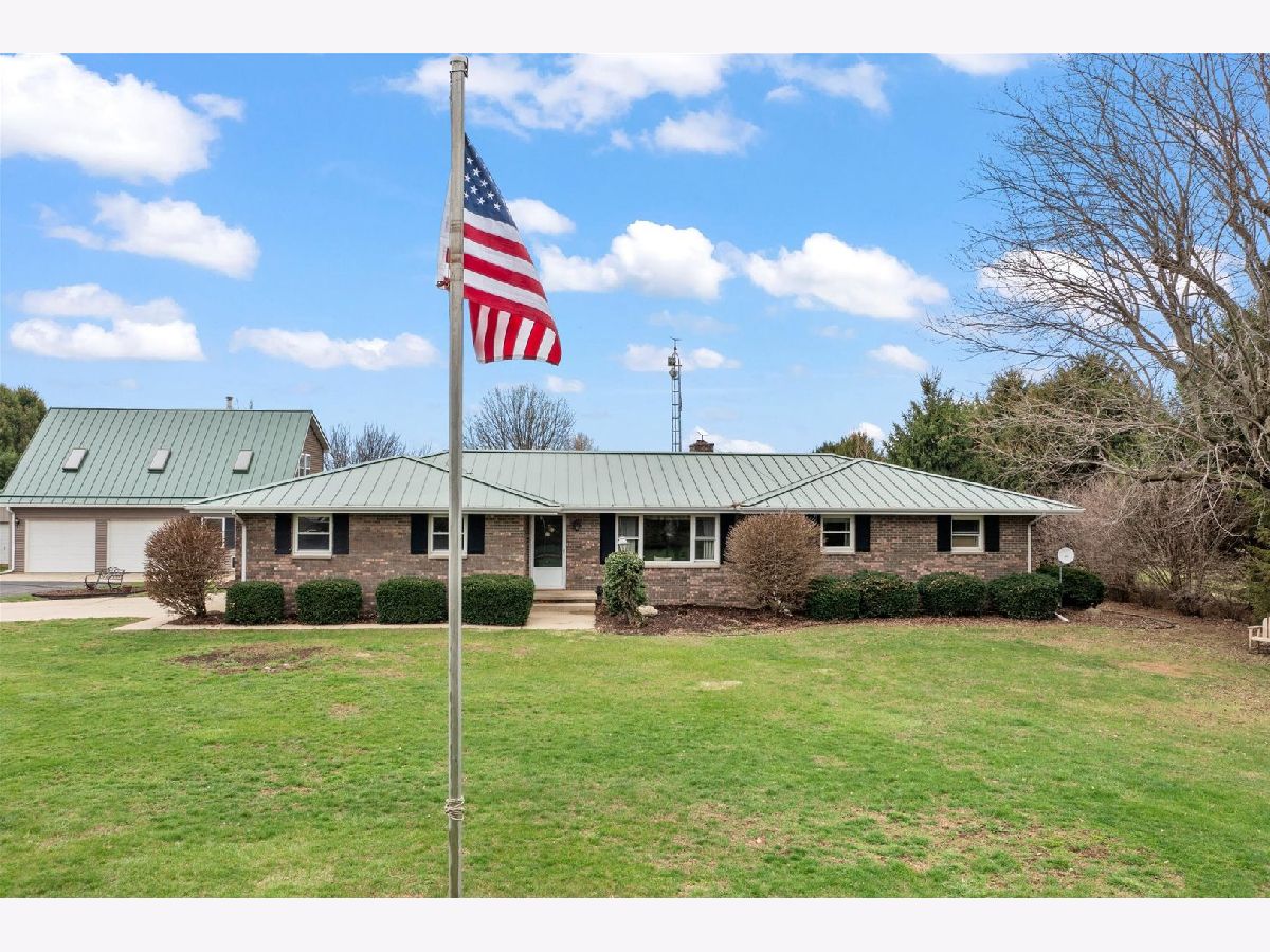  For Sale Rossville Illinois, 14540 3400 North Road