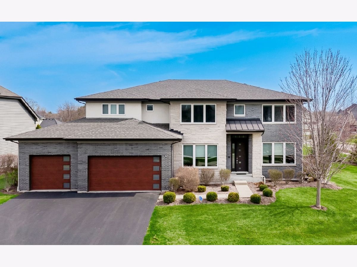  For Sale Hawthorn Woods Illinois, 32 Acacia Drive