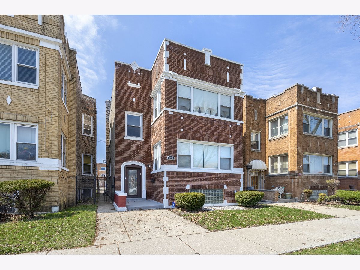  For Rent Chicago Illinois, 8332 May