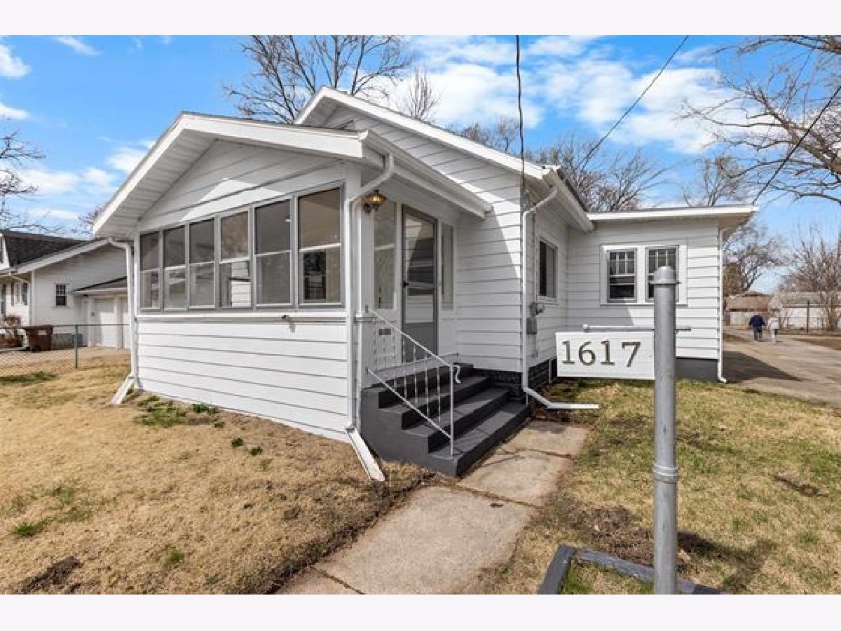  For Sale Rockford Illinois, 1617 Custer Avenue