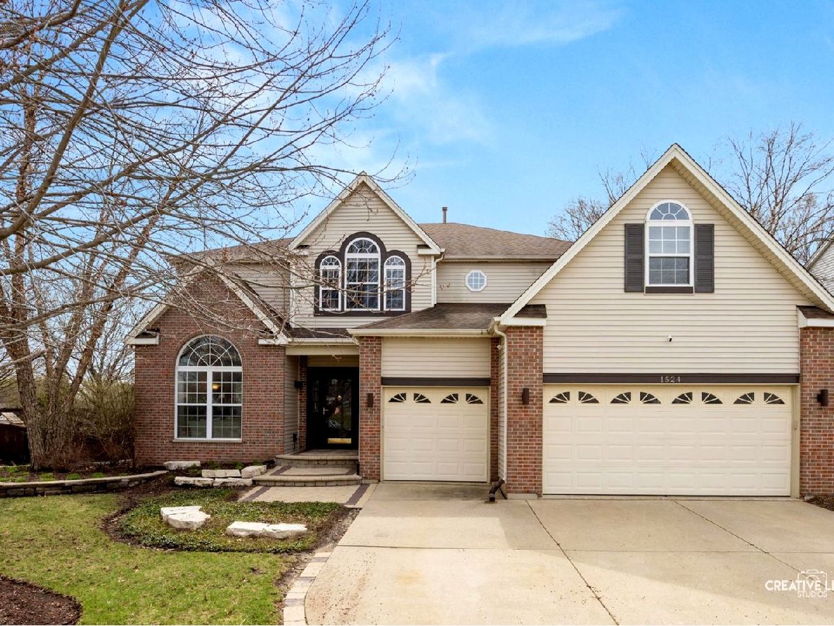 Homes For Sale Orchard Estates North Aurora Illinois, 1524 Mooseheart Road