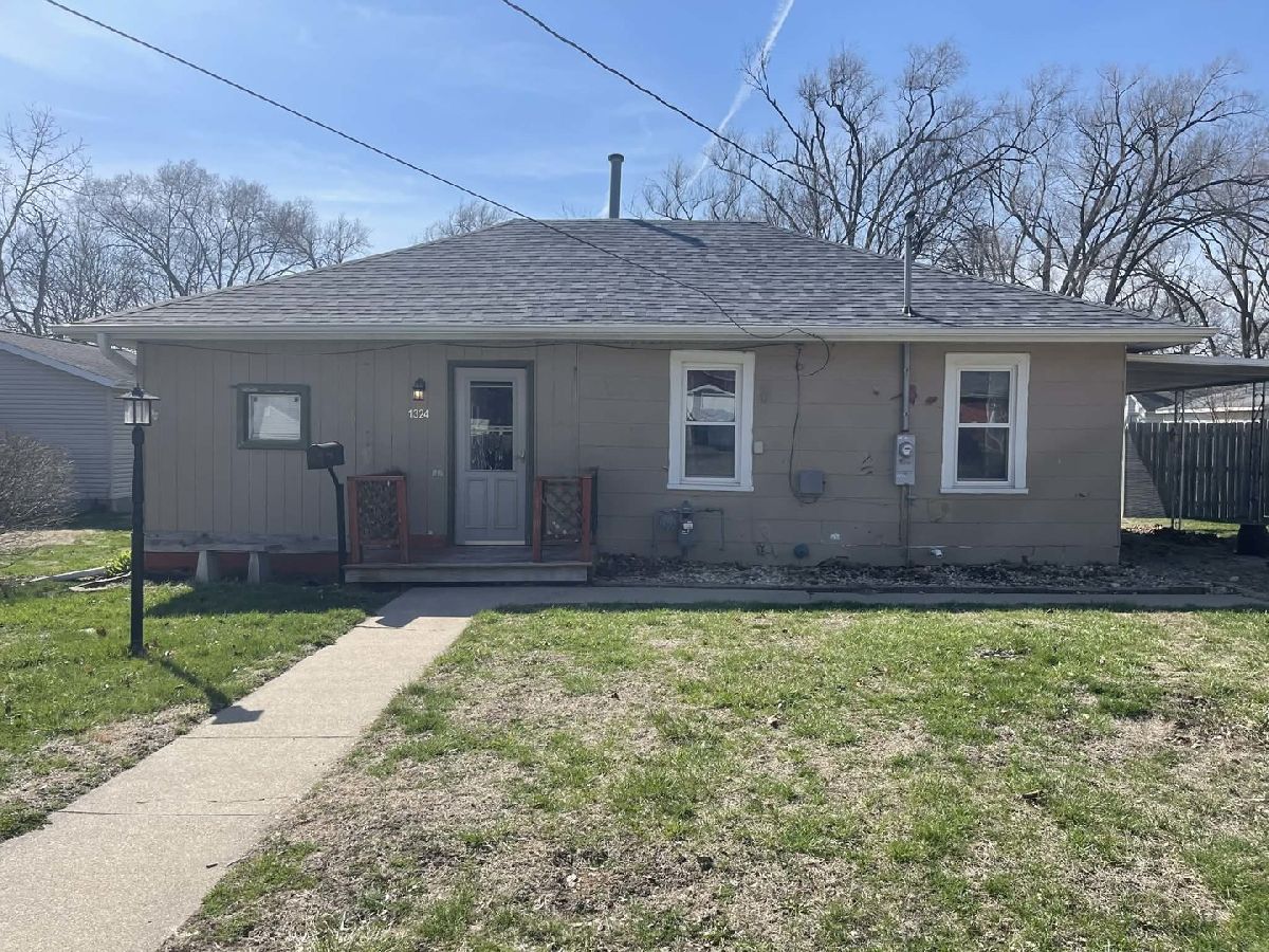  For Sale Rock Falls Illinois, 1324 Mary Avenue