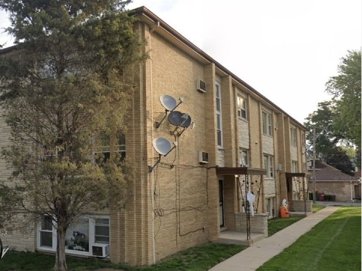  Rented Berwyn Illinois, 3533 Harlem