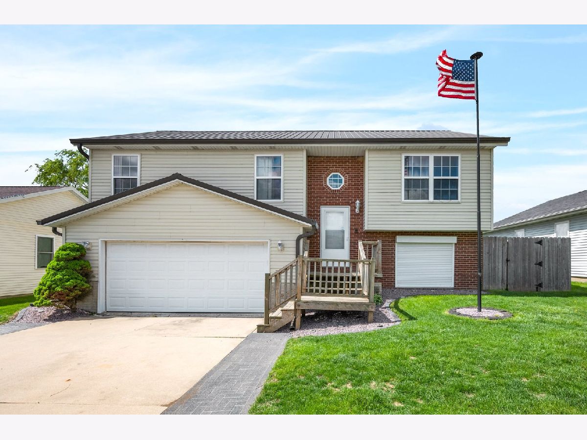  For Sale Bloomington Illinois, 6 Fuller Court
