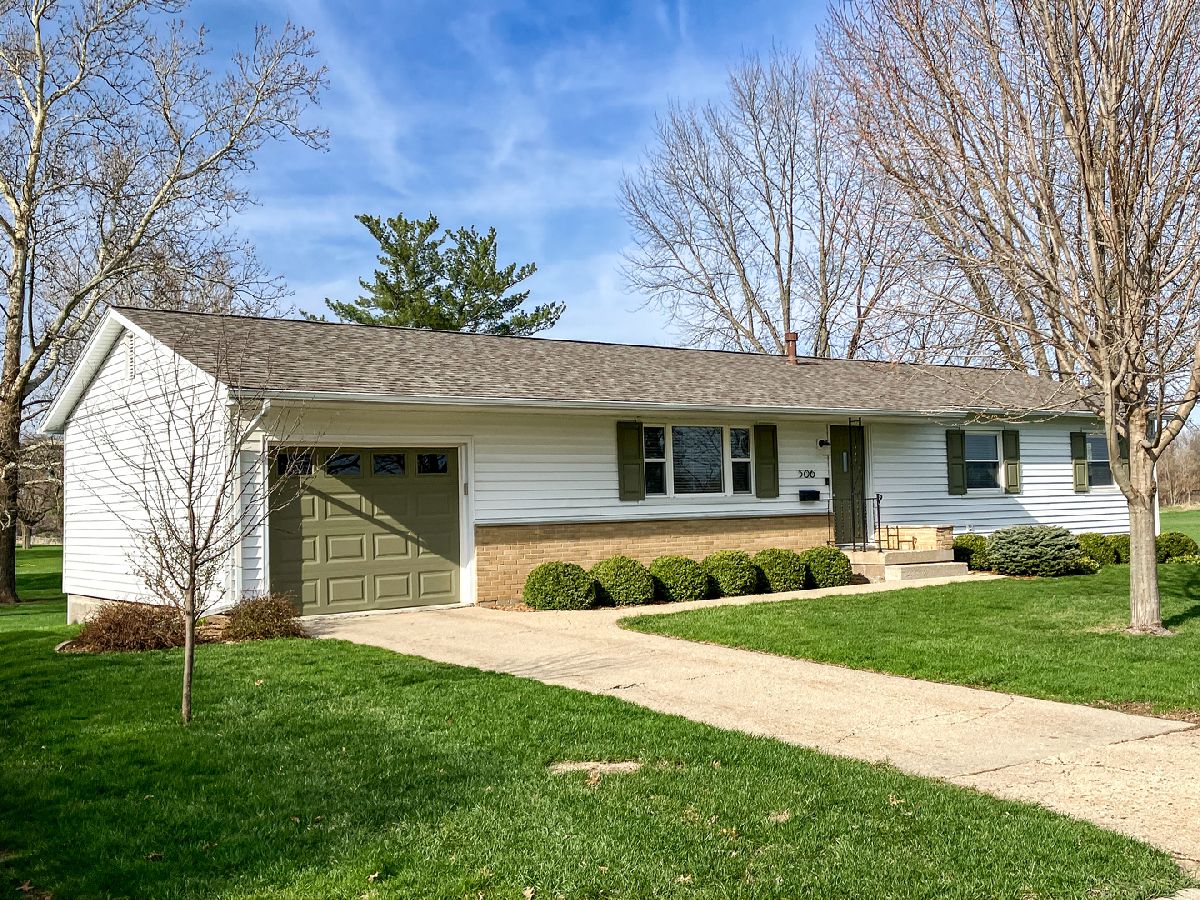  For Sale Morrison Illinois, 506 Maple Avenue