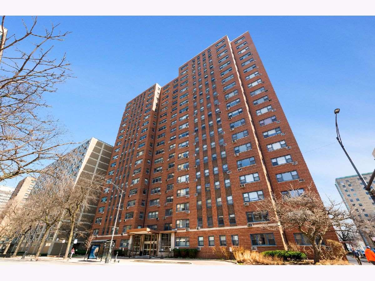  For Rent Chicago Illinois, 2909 Sheridan