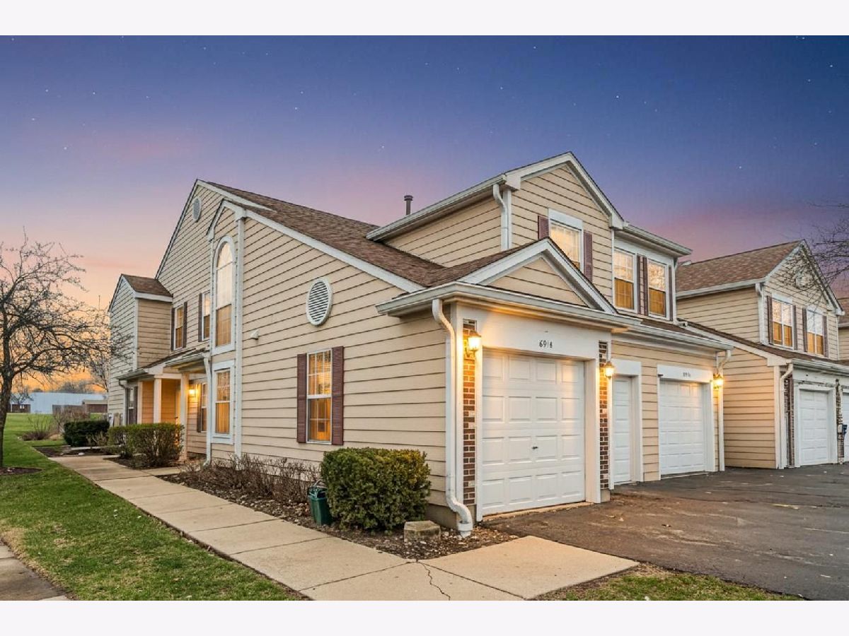  Rented Streamwood Illinois, 691 Streamwood