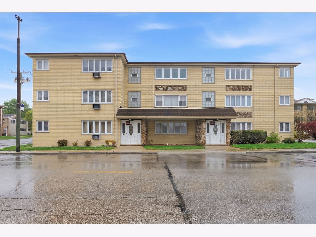  For Rent Chicago Illinois, 6555 Belmont