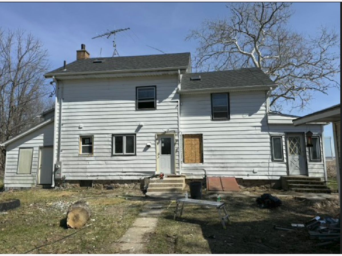  For Sale Capron Illinois, 14860 Mill Road