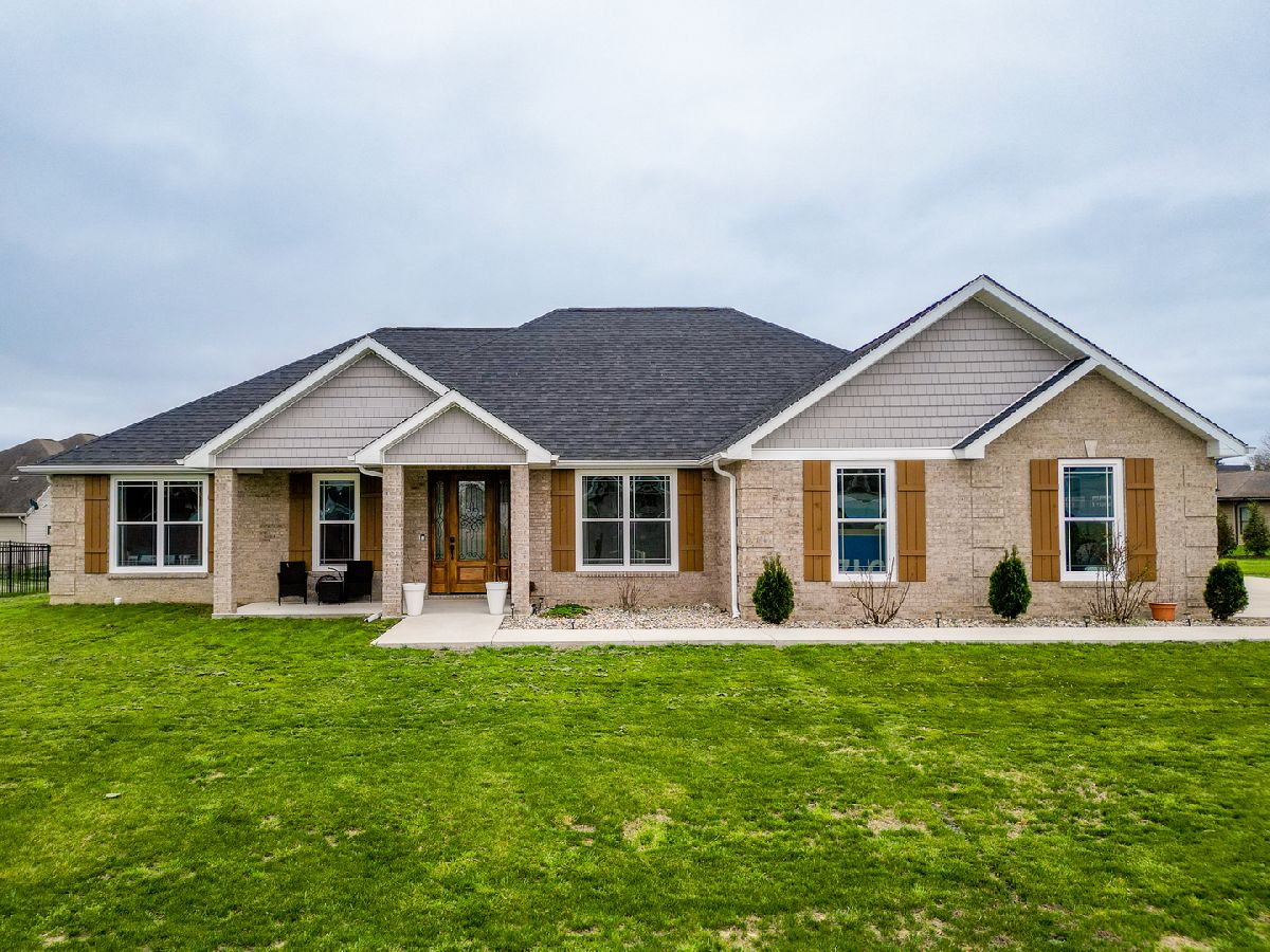  For Sale Marion Illinois, 1117 Early Bird Lane