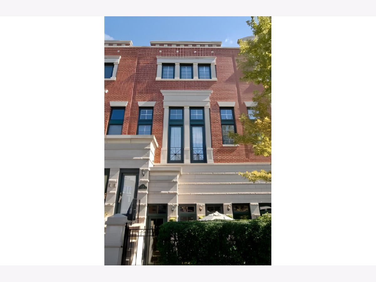 Townhomes For Rent The Pointe Chicago Illinois, 2039 Lincoln