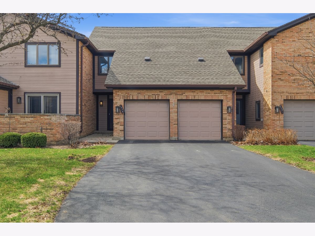 Townhomes For Sale Poplar Creek Hoffman Estates Illinois, 1729 Pebble Beach Court