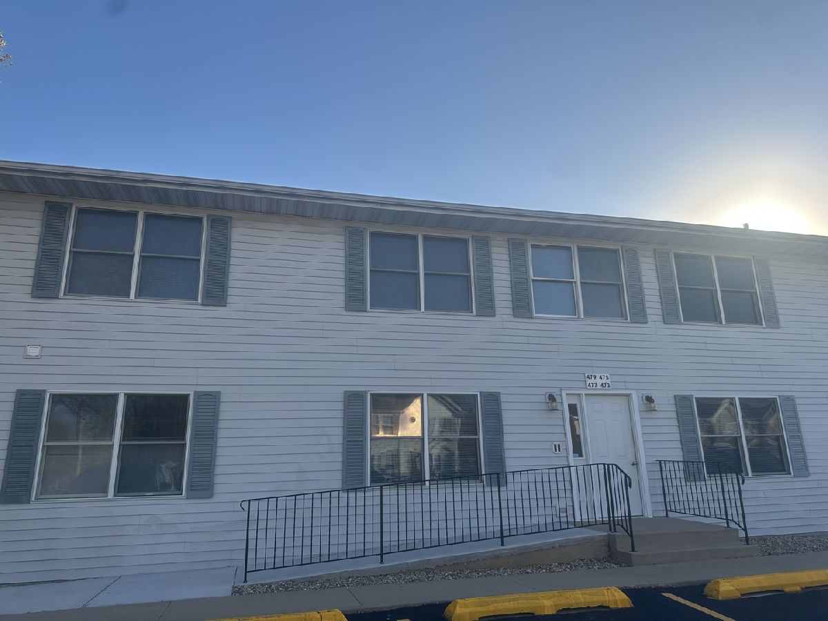  For Rent Diamond Illinois, 465 School