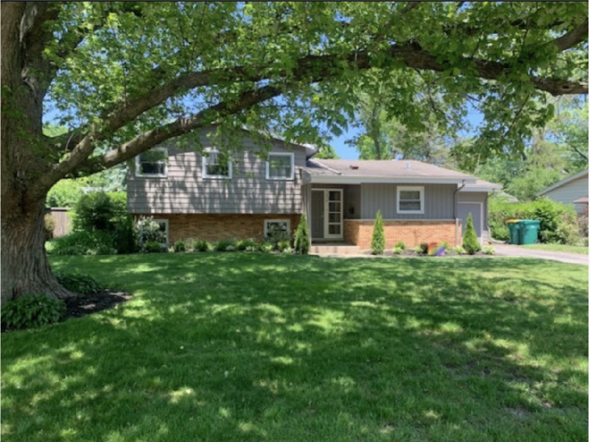  For Rent Deerfield Illinois, 1006 Brookside