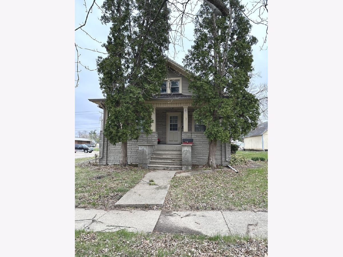  For Sale Princeton Illinois, 303 Pleasant Street