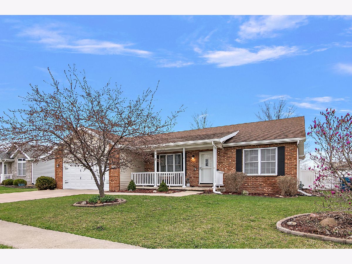  For Sale Bourbonnais Illinois, 670 Lookout Way