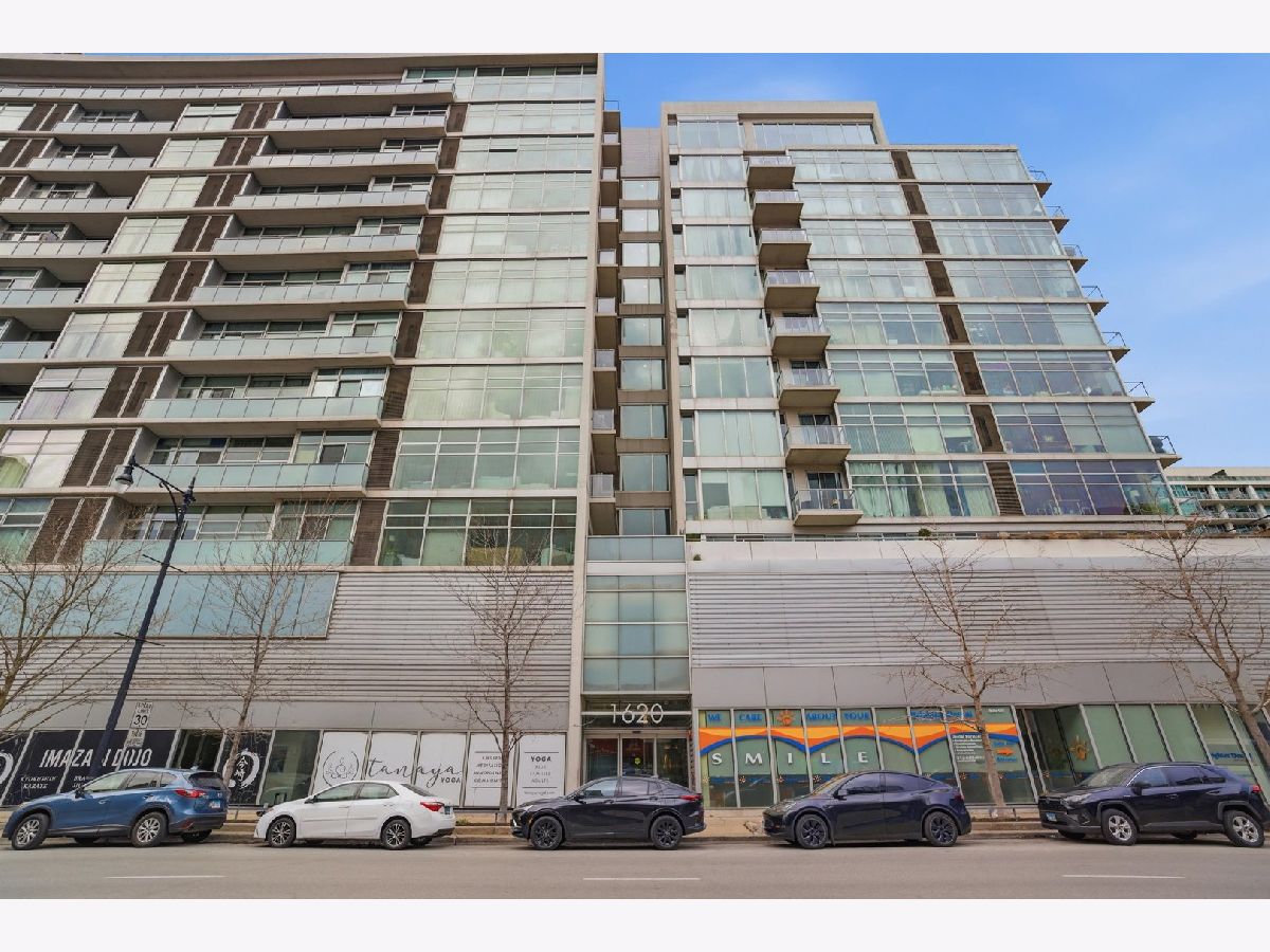  For Sale Chicago Illinois, 1620 Michigan Avenue