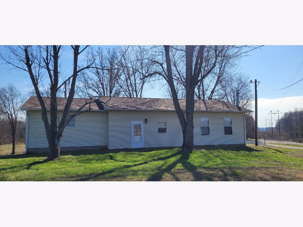  For Sale Woodlawn Illinois, 17860 Woodlawn Lane